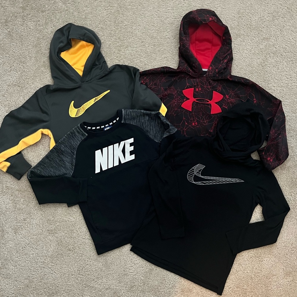 Nike UA Boys Medium Hoodie Bundle 10 - 12